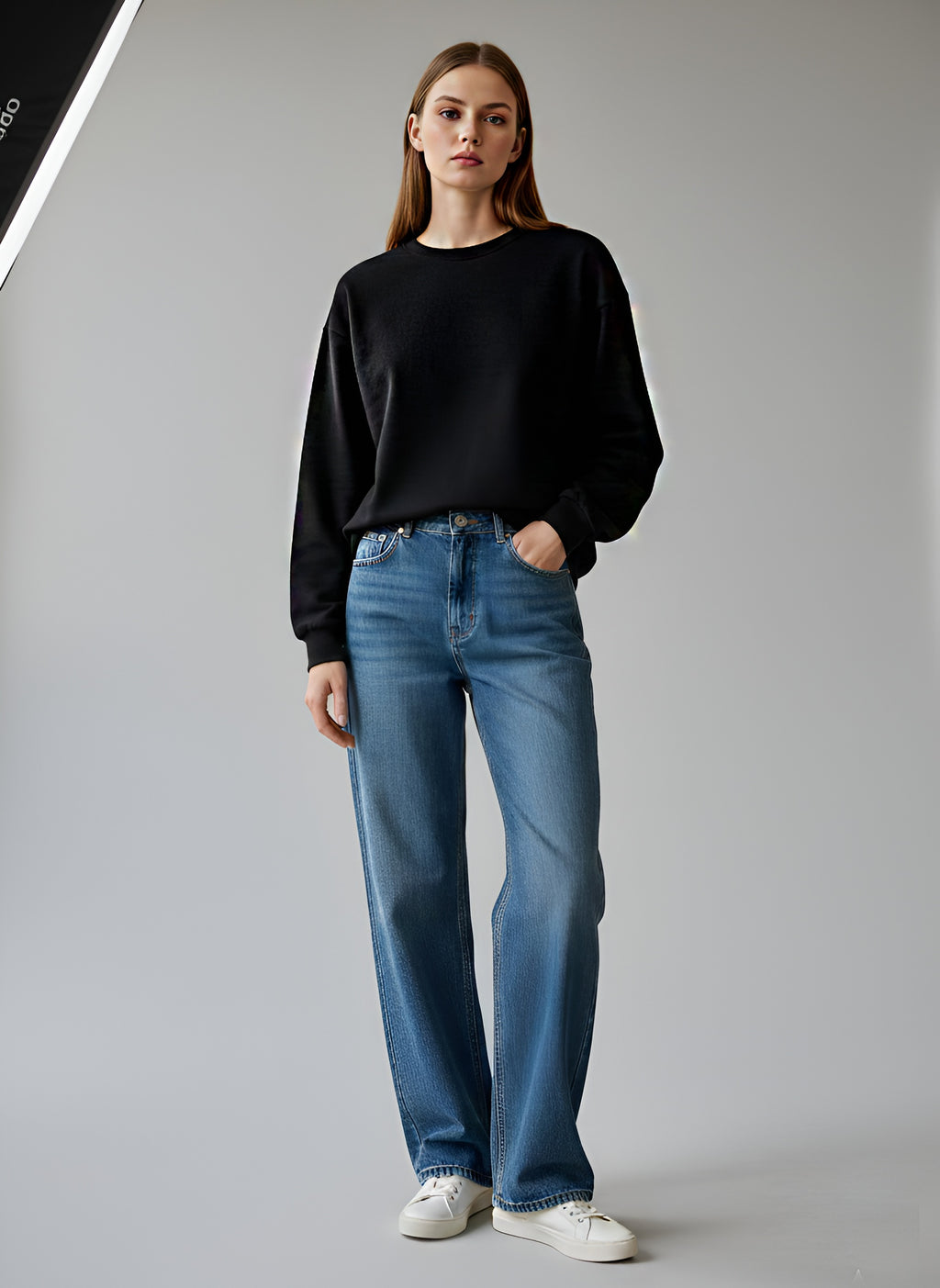 Essential Fleece Sweatshirt – Jet Black